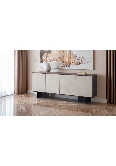 Μπουφές από σκελετό καρυδιάς με 4 κεραμικές πόρτες